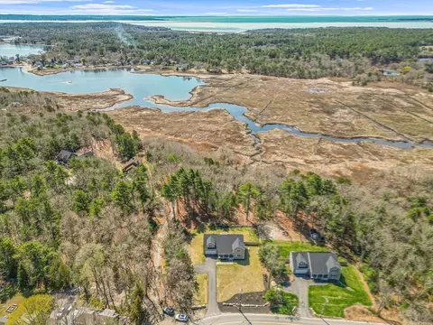52 Great Neck Rd, Wareham, MA 02538 photo 41