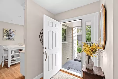 5 Alexander Pl #5, Scituate, MA 02066