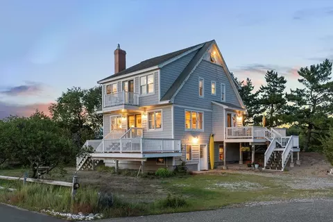 24 Old Point Rd, Newbury, MA 01951