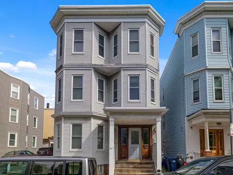 84 Marine Rd, Boston, MA 02127
