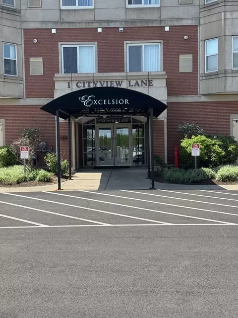 1 Cityview Ln #404, Quincy, MA 02169
