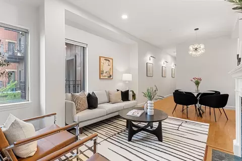 2 Clarendon St #508, Boston, MA 02116