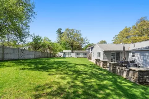 Exterior - 5 Eclipse Ave, Chelmsford, MA 01824 photo 2 of 3