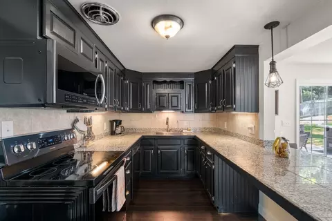 Kitchen - 5 Eclipse Ave, Chelmsford, MA 01824 photo 1 of 2