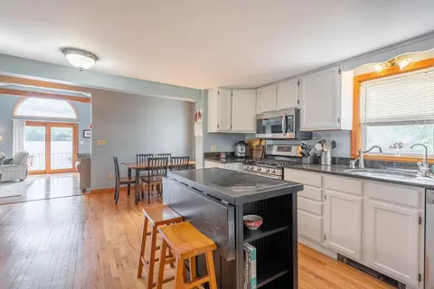 22 Ledge Ave, Spencer, MA 01562 photo 9