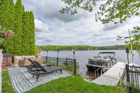 22 Ledge Ave, Spencer, MA 01562 photo 4