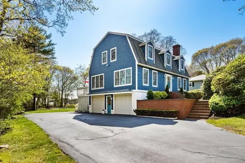 8 Oxford Rd, Gloucester, MA 01930
