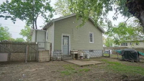 15 Viola St, Springfield, MA 01109 photo 26