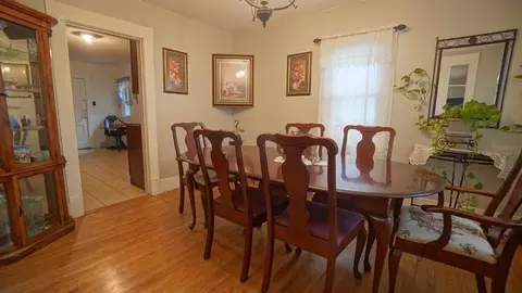 15 Viola St, Springfield, MA 01109 photo 10
