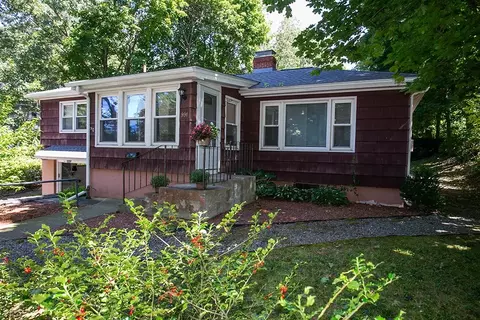 991 Main St, Leominster, MA 01453