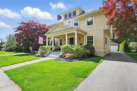 78 Randolph St, Springfield, MA 01108 photo 2