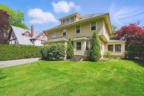 78 Randolph St, Springfield, MA 01108 photo 5