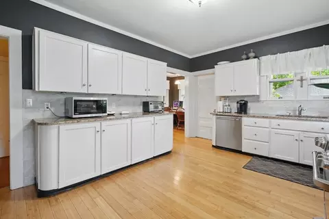 78 Randolph St, Springfield, MA 01108 photo 27