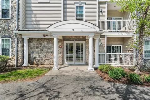 Exterior - 9 Abigail Way #2012, Reading, MA 01867 photo 5 of 6