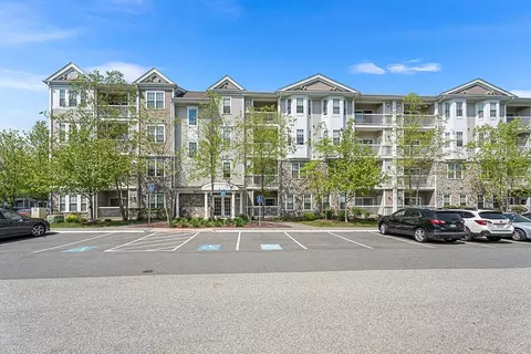 Exterior - 9 Abigail Way #2012, Reading, MA 01867 photo 6 of 6