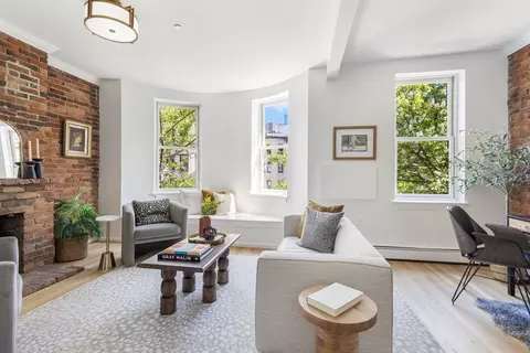 13 Albemarle St #2, Boston, MA 02115