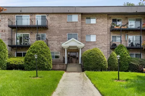 181 Littleton Rd #333, Chelmsford, MA 01824