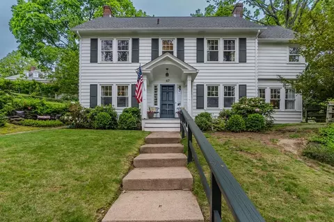 67 Park Slope, Holyoke, MA 01040