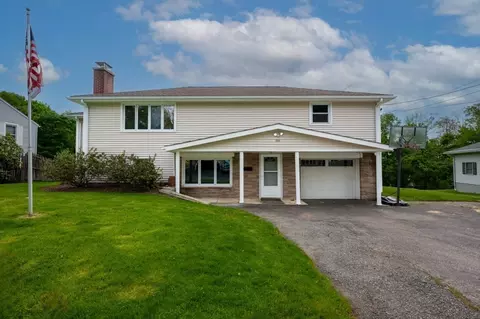 88 Harriet Ave, Shrewsbury, MA 01545
