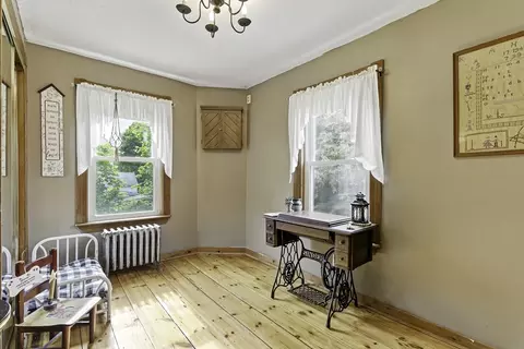 Entry Way - 16 Picadilly St, Upton, MA 01568 photo 1 of 1