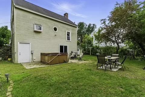 Exterior - 16 Picadilly St, Upton, MA 01568 photo 8 of 8