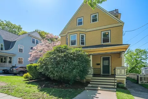 35 Bartlett Ave, Arlington, MA 02476