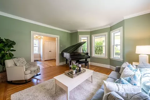 35 Bartlett Ave, Arlington, MA 02476 photo 7
