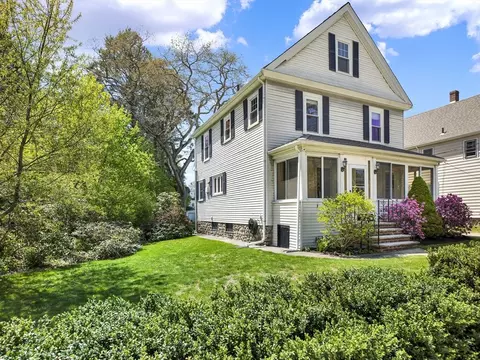35 Walcott Ave, Walpole, MA 02032