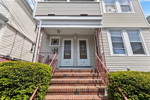 17 Cypress St, Somerville, MA 02143
