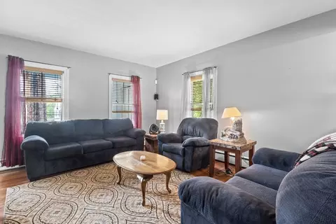 82 Brooks St, Worcester, MA 01606 photo 11