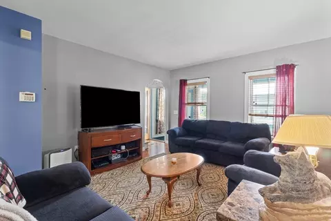 82 Brooks St, Worcester, MA 01606 photo 12