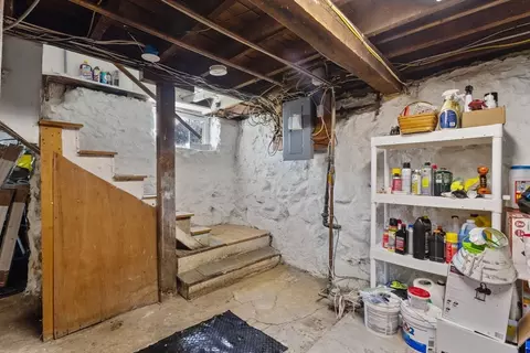 82 Brooks St, Worcester, MA 01606 photo 27