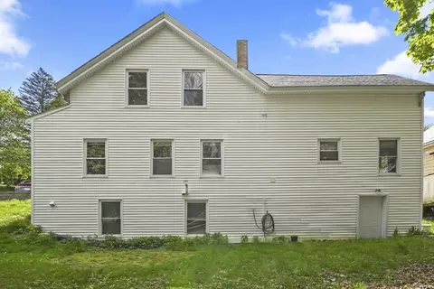 Exterior - 10 Jackson St, Ayer, MA 01432 photo 4 of 8
