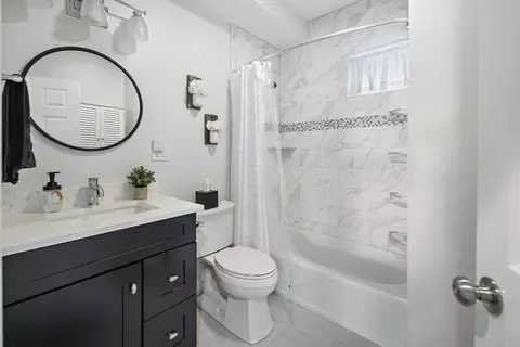 Bath - 38 Pearl St #2, Everett, MA 02149 photo 1 of 1