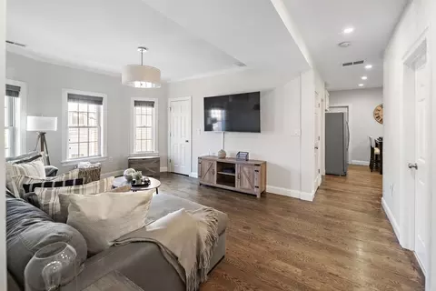 38 Pearl St #2, Everett, MA 02149