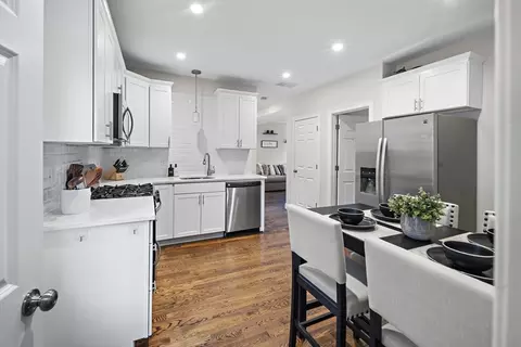 Entry Way - 38 Pearl St #2, Everett, MA 02149 photo 2 of 3