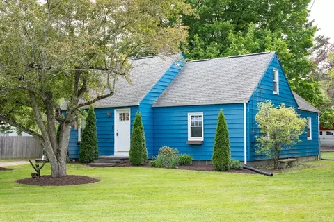 719 College Hwy, Southwick, MA 01077