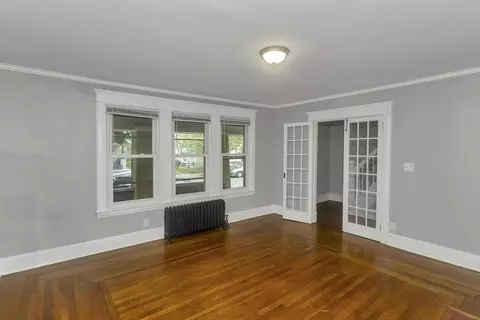 80 Rochelle St, Springfield, MA 01109 photo 10