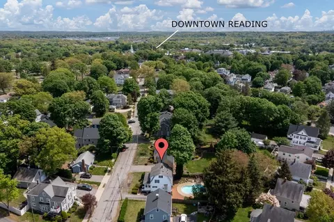 View/Area - 70 Highland St, Reading, MA 01867 photo 1 of 2