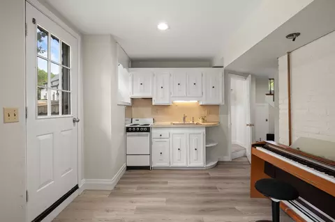 Other - 70 Highland St, Reading, MA 01867 photo 5 of 8