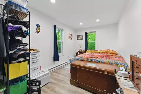 95 Thaddeus St, Chicopee, MA 01020 photo 7