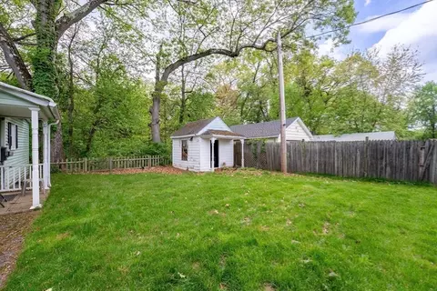 95 Thaddeus St, Chicopee, MA 01020 photo 40