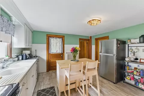 95 Thaddeus St, Chicopee, MA 01020 photo 23