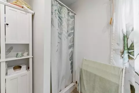 95 Thaddeus St, Chicopee, MA 01020 photo 13