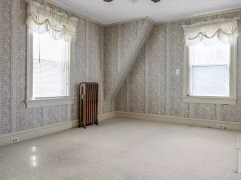393 Langley St, Fall River, MA 02720 photo 28