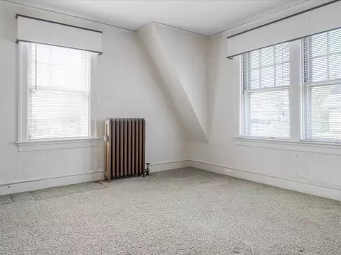 393 Langley St, Fall River, MA 02720 photo 27