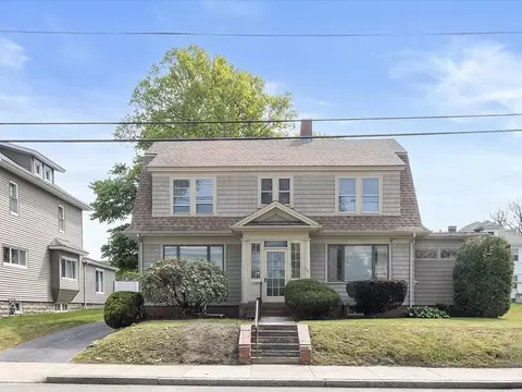393 Langley St, Fall River, MA 02720 photo 3