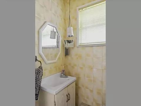 393 Langley St, Fall River, MA 02720 photo 24