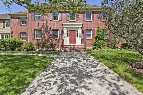 131 Village Post Rd #131, Danvers, MA 01923