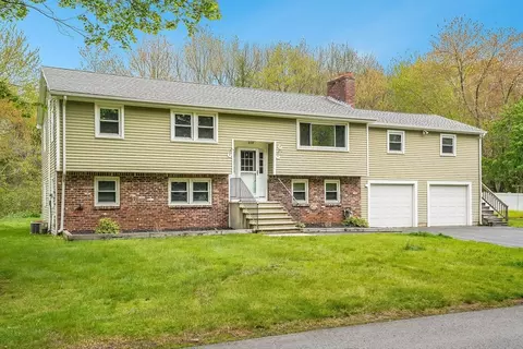 50 Starr Ave, Tewksbury, MA 01876